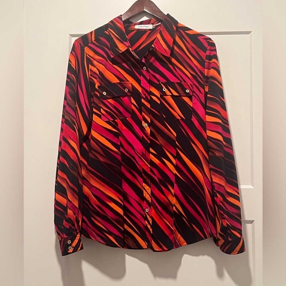 Calvin Klein Women’s Top Size M